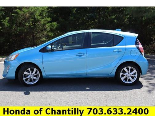 2016 Toyota Prius c Four