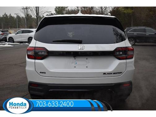 2026 Honda Pilot Black Edition