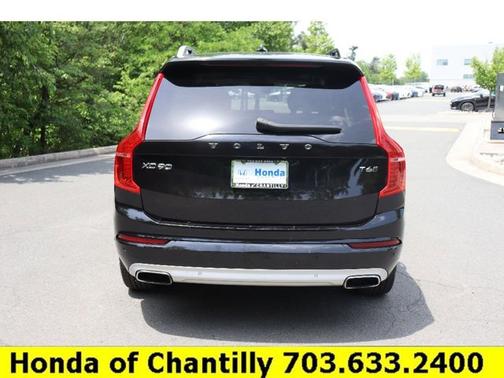 2018 Volvo XC90 T6 Momentum