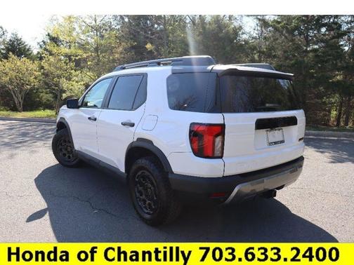 Platinum White Pearl 2026 Honda Passport TrailSport Blackout