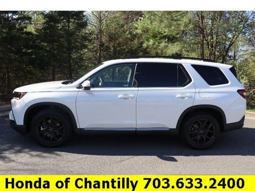 White 2025 Honda Pilot Touring