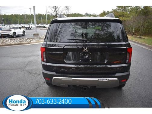 Crystal Black Pearl 2026 Honda Passport TrailSport Elite