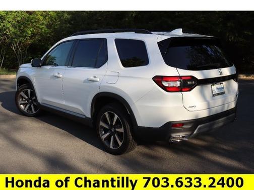 2025 Honda Pilot Touring