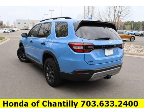2023 Honda Pilot TrailSport