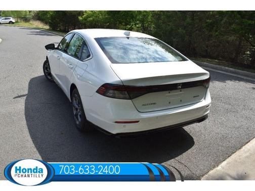 Platinum White Pearl 2026 Honda Accord Hybrid EX-L