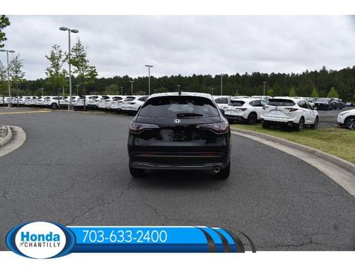 Crystal Black Pearl 2026 Honda HR-V Sport