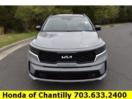 Wolf Gray 2022 Kia Sorento SX