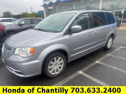 Billet Silver Metallic Clearcoat 2015 Chrysler Town & Country Touring