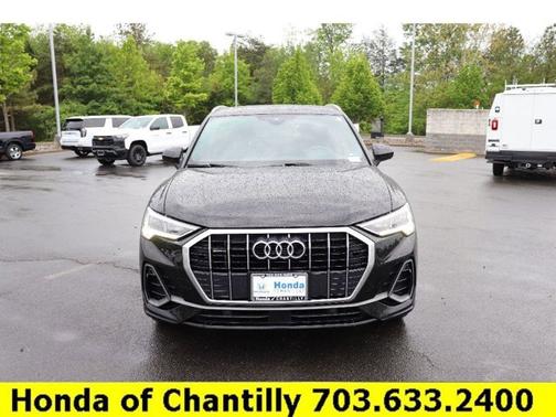 Mythos Black Metallic 2020 Audi Q3 S line Premium Plus