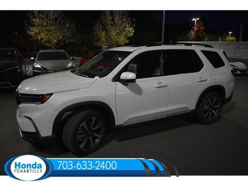 2025 Honda Pilot Touring