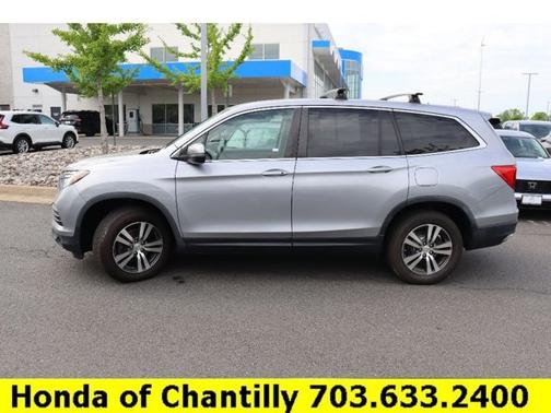 2017 Honda Pilot EX