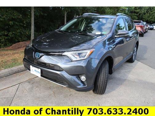 2017 Toyota RAV4 Hybrid XLE