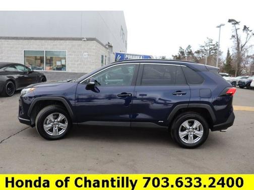 2025 Toyota RAV4 Hybrid XLE