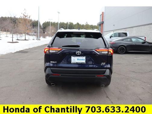 2025 Toyota RAV4 Hybrid XLE