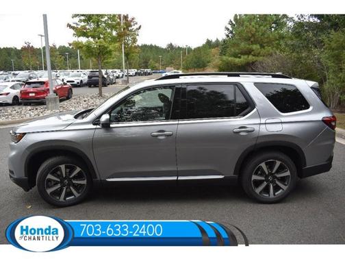 2025 Honda Pilot Touring
