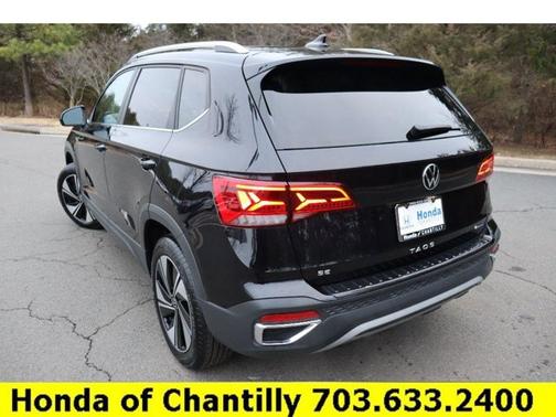 2024 Volkswagen Taos SE