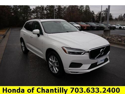 2021 Volvo XC60 Momentum