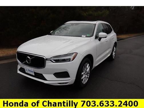 2021 Volvo XC60 Momentum