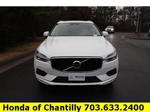 2021 Volvo XC60 Momentum