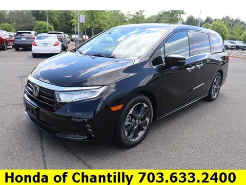 Crystal Black Pearl 2023 Honda Odyssey Elite