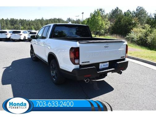 Platinum White Pearl 2026 Honda Ridgeline TrailSport