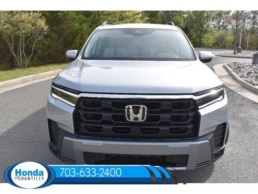 Solar Silver Metallic 2026 Honda Pilot Touring