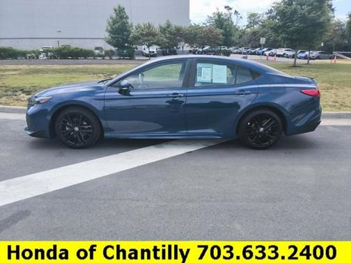 Reservoir Blue 2026 Toyota Camry SE