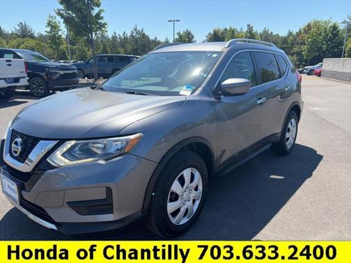 Gun Metallic 2017 Nissan Rogue S