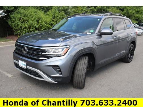 2022 Volkswagen Atlas 2.0T SE w/Technology