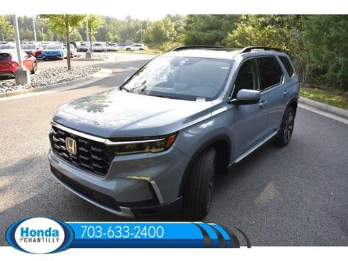 2025 Honda Pilot Touring