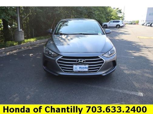2018 Hyundai ELANTRA SE