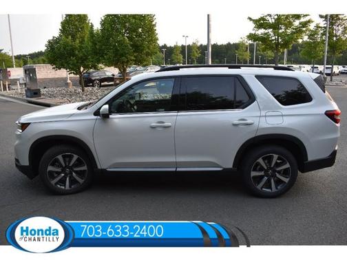 2025 Honda Pilot Touring