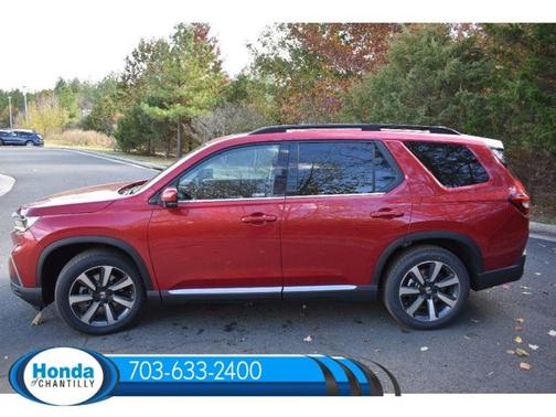 2025 Honda Pilot Touring