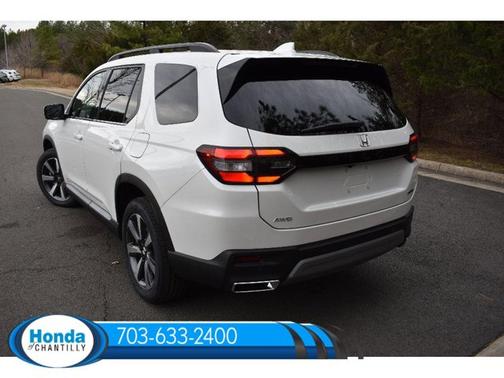 2025 Honda Pilot Touring