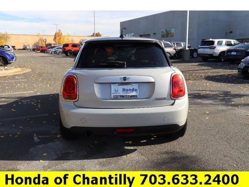 2015 MINI Hardtop Cooper