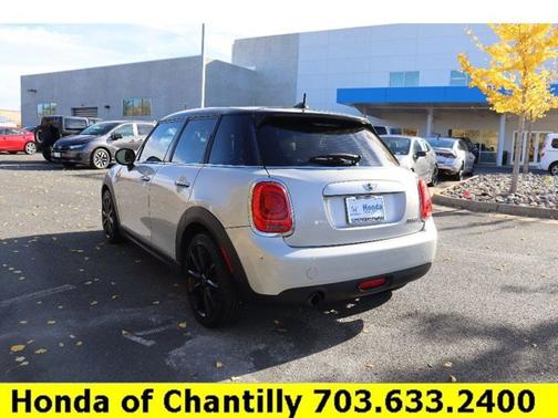 2015 MINI Hardtop Cooper