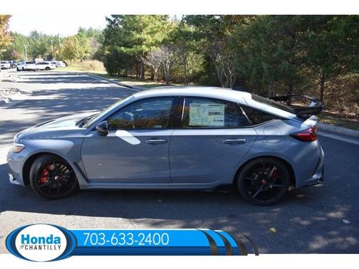 2025 Honda Civic Type R w/ BSI