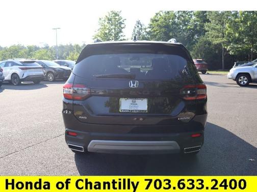 2025 Honda Pilot Touring