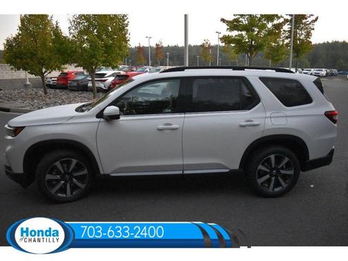2025 Honda Pilot Touring