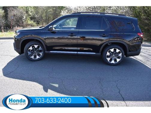 Crystal Black Pearl 2026 Honda Pilot Touring