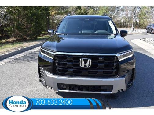 Crystal Black Pearl 2026 Honda Pilot Touring