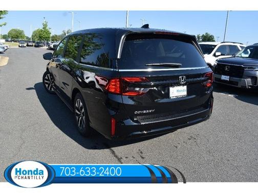 Crystal Black Pearl 2026 Honda Odyssey EX-L