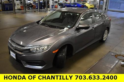 Photo 4 of 32 of 2018 Honda Civic LX