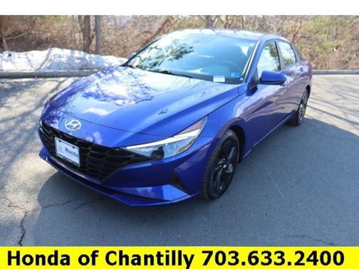 2021 Hyundai ELANTRA SEL