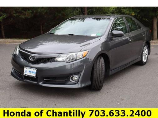 2014 Toyota Camry SE
