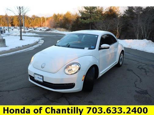 2016 Volkswagen Beetle 1.8T SE