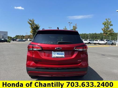 Radiant Red Tintcoat 2024 Chevrolet Equinox RS