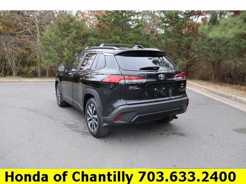 2022 Toyota Corolla Cross XLE