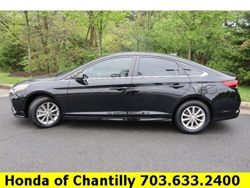 2019 Hyundai SONATA SE