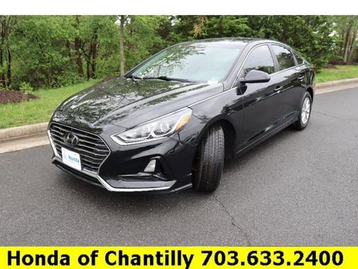 2019 Hyundai SONATA SE